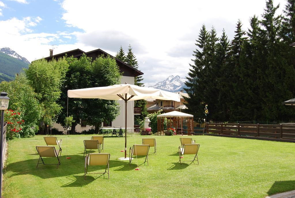 Residence Lord Byron Bormio Exterior foto
